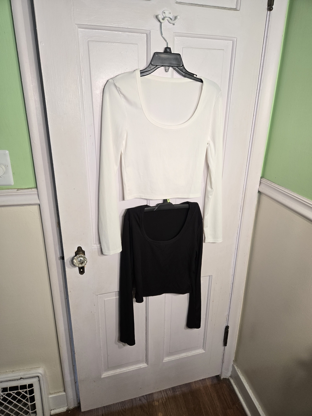SHEIN White & Black Long Sleeve Scoop Neck Crop Tops (2-Pack)